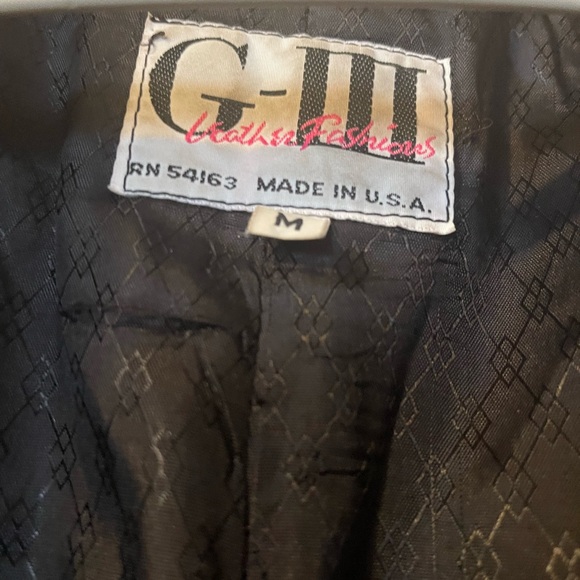 Leather jacket - Picture 3 of 3